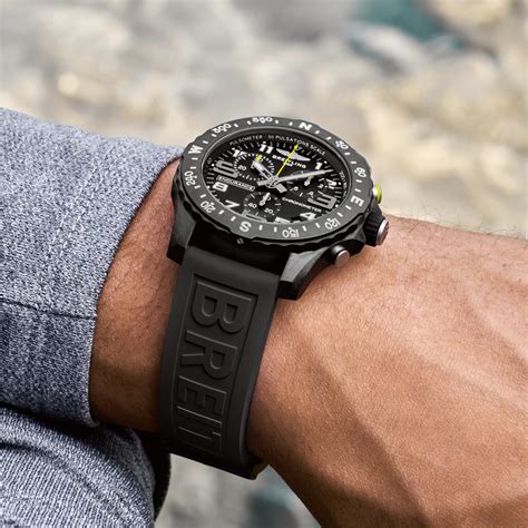 Shop Breitling for Men Online in Kuwait .